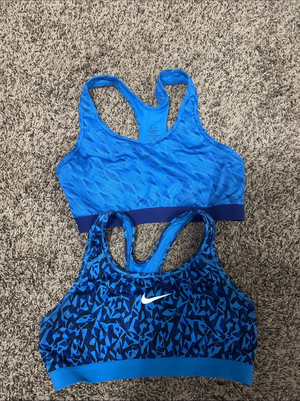 Nike Women's Blue Printed & Solid Racerback Swim Bikini Tops